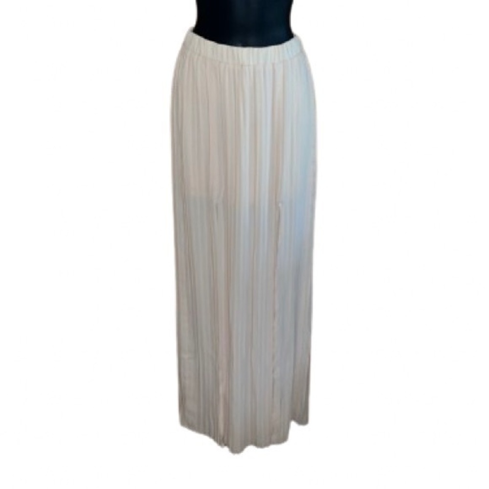 Kendall & Kylie pale pink maxi skirt size S